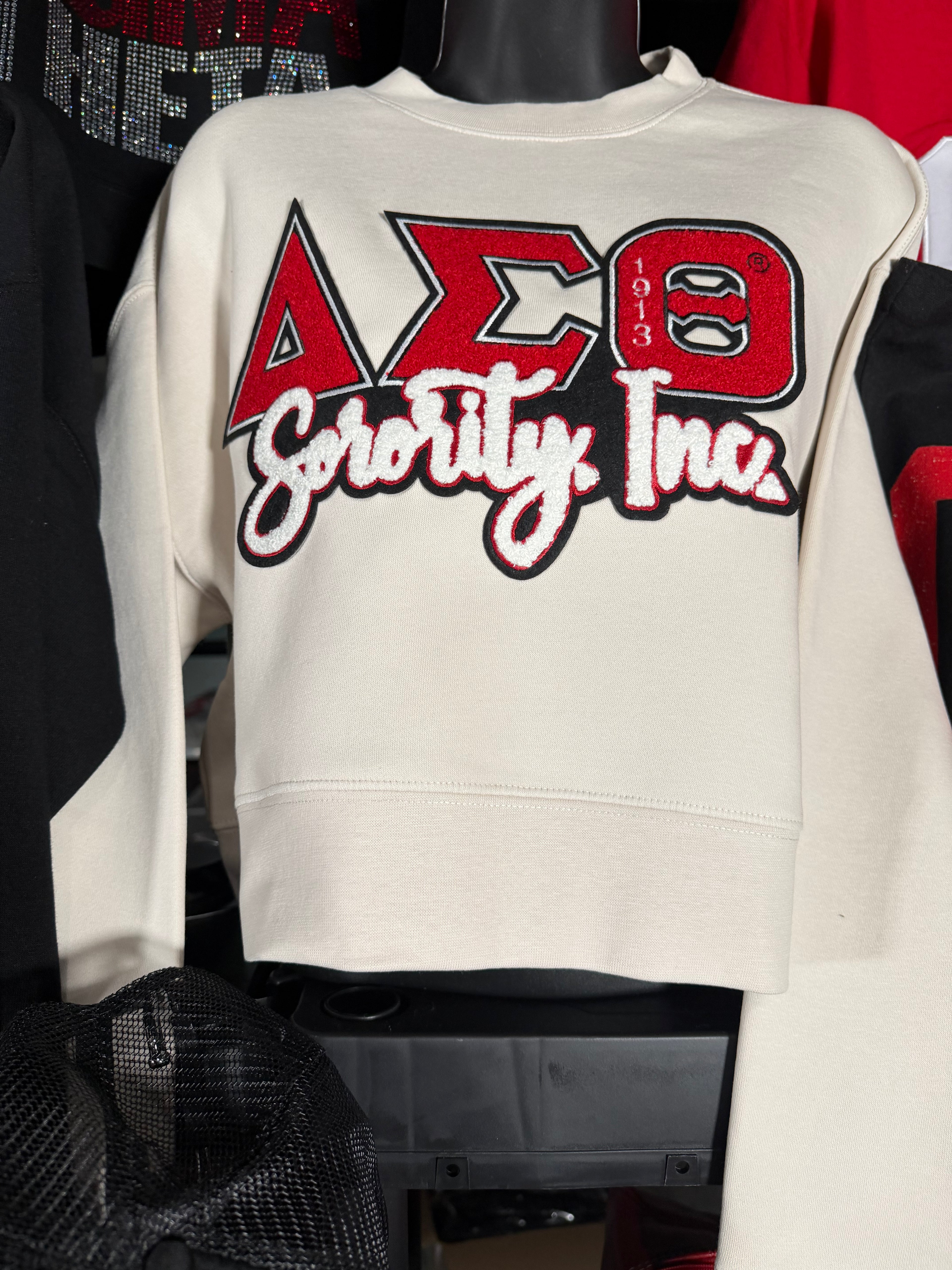 Delta Sigma Theta Chenille Patch Sweatshirt Cream DST Crewneck 1913 Sorority Sweatshirt Regular & Oversized Crop